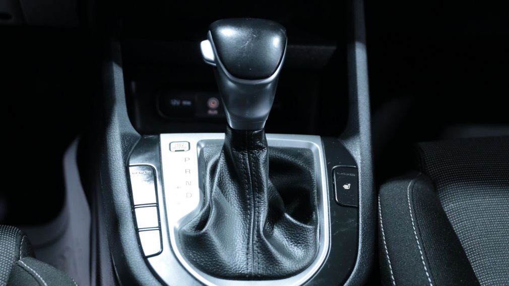 Kia Forte LX 2020 d&rsquo;occasion à vendre - 16