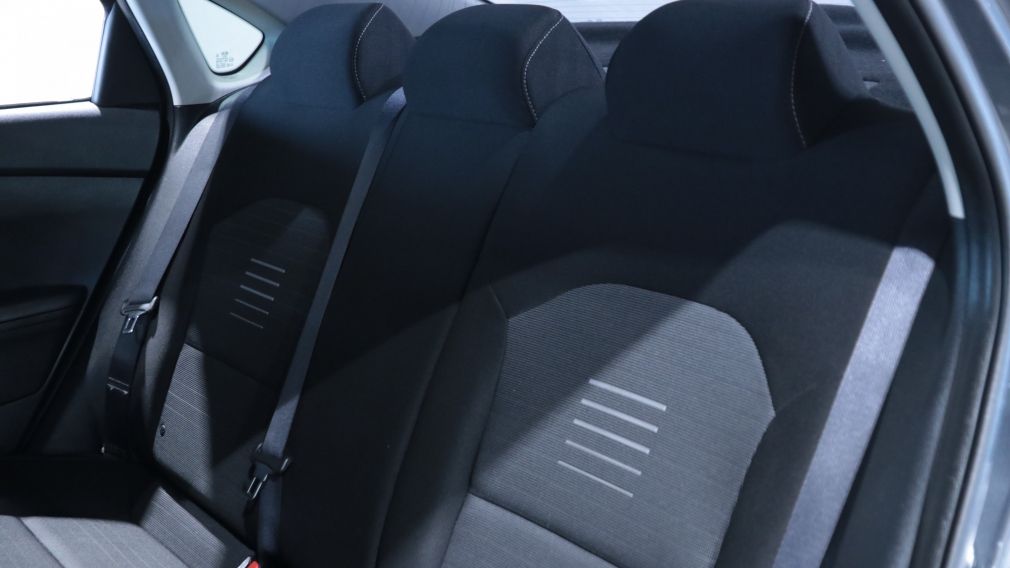 Kia Forte LX 2020 d&rsquo;occasion à vendre - 18