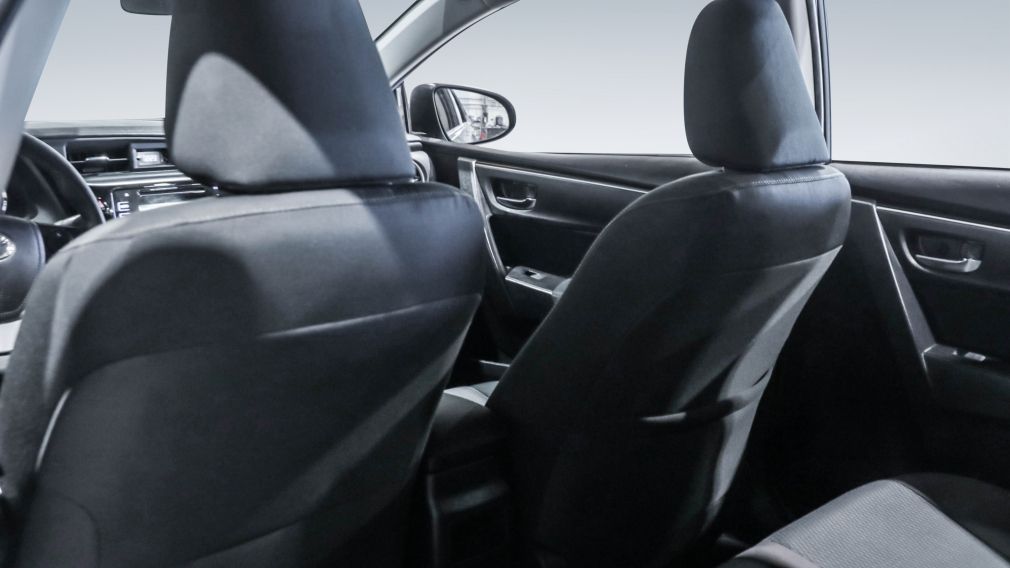 Toyota Corolla LE 2019 d&rsquo;occasion à vendre - 17