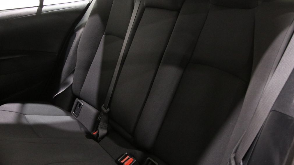 Toyota Corolla LE 2021 d&rsquo;occasion à vendre - 22