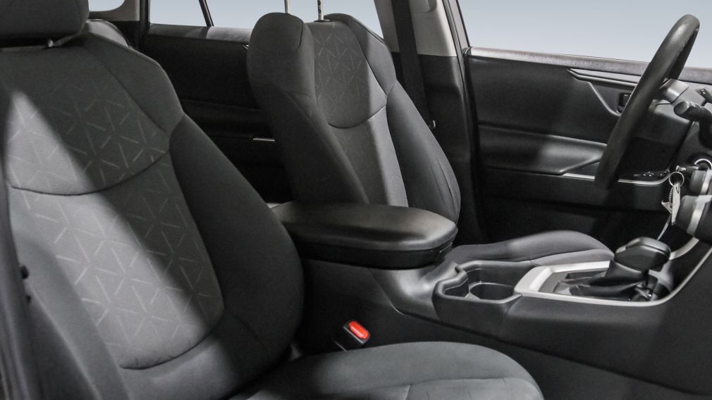 Toyota Rav 4 LE 2019 d&rsquo;occasion à vendre - 24