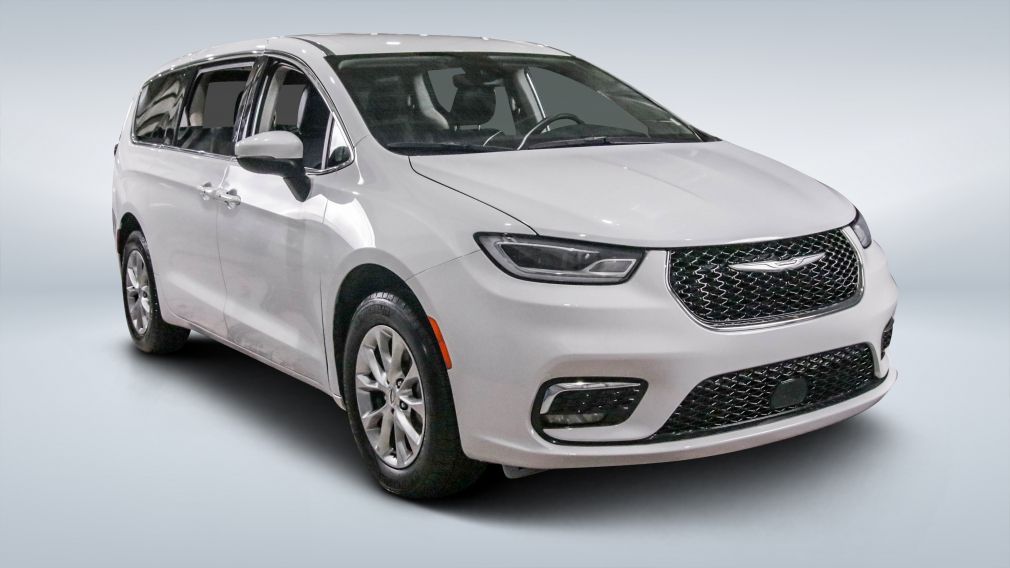 Chrysler Pacifica Touring L 2023 d&rsquo;occasion à vendre - 1