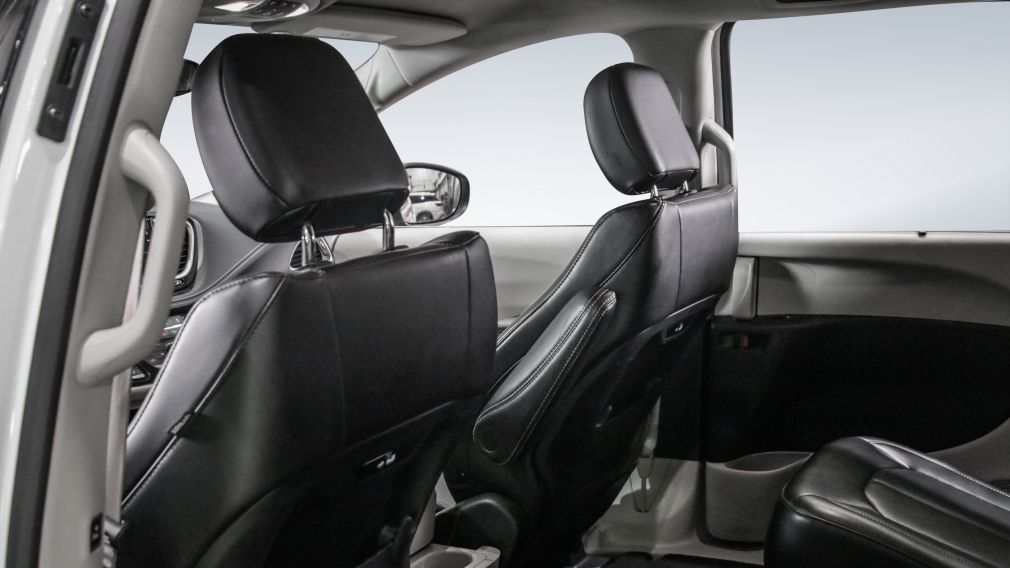 Chrysler Pacifica Touring L 2023 d&rsquo;occasion à vendre - 20