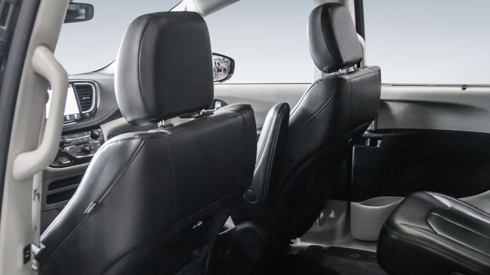Chrysler Pacifica Touring L 2022 d&rsquo;occasion à vendre - 20