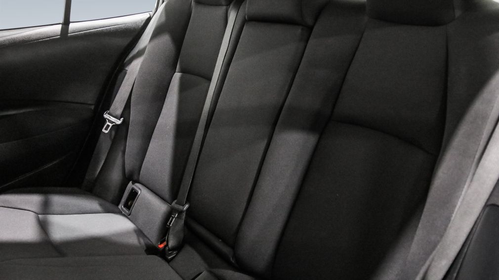 Toyota Corolla LE 2023 d&rsquo;occasion à vendre - 22