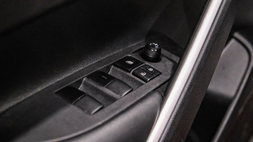 Toyota Corolla LE 2024 d&rsquo;occasion à vendre - 11