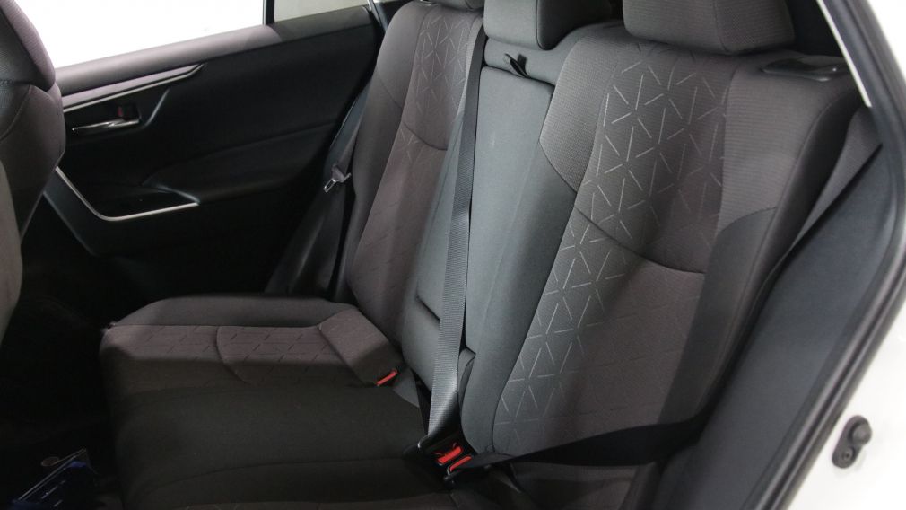 Toyota Rav 4 Hybrid XLE 2020 d&rsquo;occasion à vendre - 19