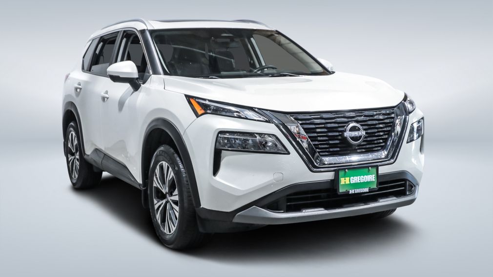 Nissan Rogue SV Moonroof