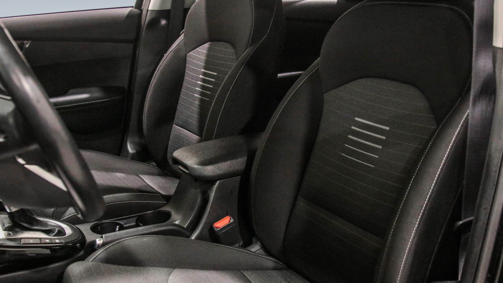 Kia Forte EX 2020 d&rsquo;occasion à vendre - 10