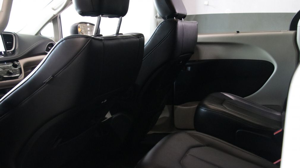 Chrysler Pacifica Touring L 2023 d&rsquo;occasion à vendre - 30