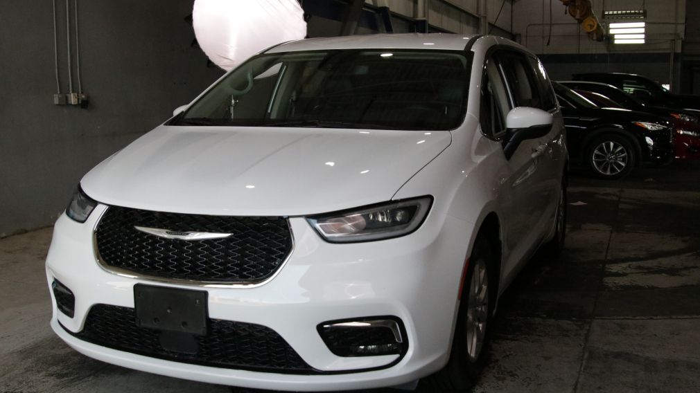 Chrysler Pacifica Touring L 2023 d&rsquo;occasion à vendre - 49