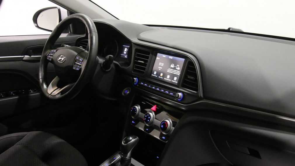 Hyundai Elantra Preferred w/Sun & Safety Package 2020 d&rsquo;occasion à vendre - 25