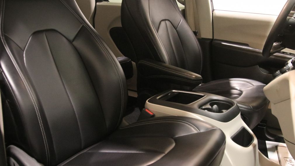 Chrysler Pacifica Touring L 2023 d&rsquo;occasion à vendre - 25
