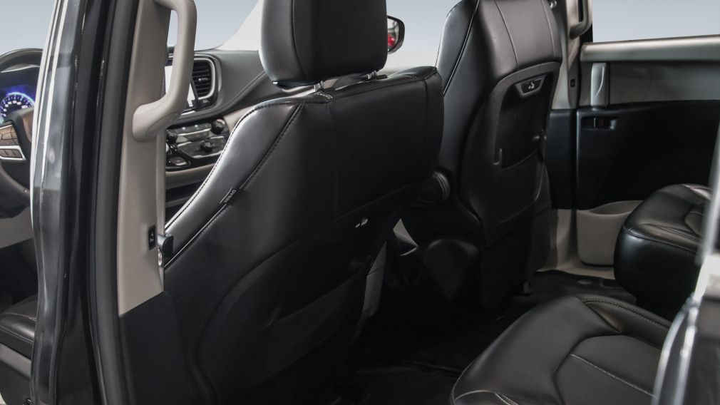 Chrysler Pacifica Touring L 2023 d&rsquo;occasion à vendre - 18