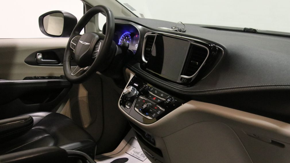 Chrysler Pacifica Touring L 2023 d&rsquo;occasion à vendre - 26