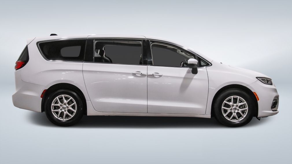 Chrysler Pacifica Touring L 2023 à vendre à Shawinigan - 8
