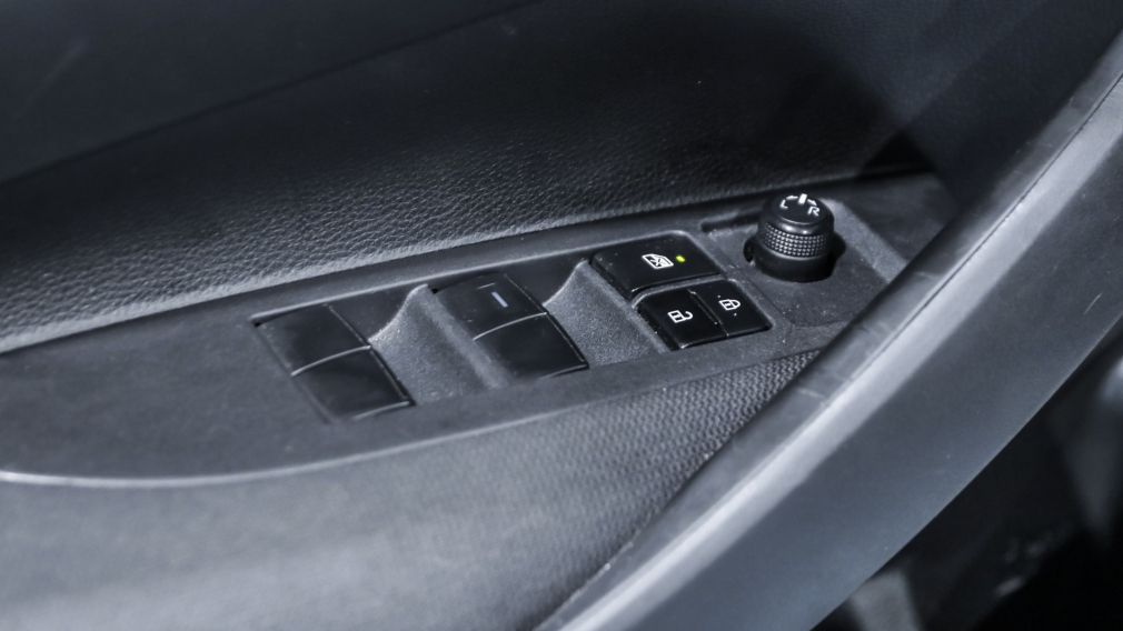 Toyota Corolla LE 2023 d&rsquo;occasion à vendre - 11