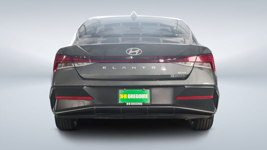 Hyundai Elantra Luxury 2025 d&rsquo;occasion à vendre - 5