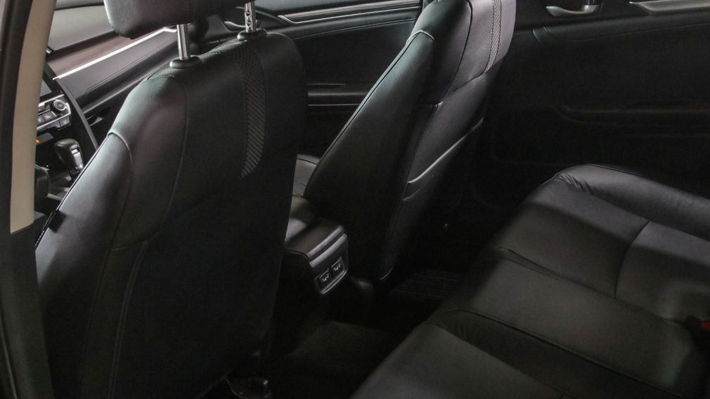 Honda Civic Touring 2019 d&rsquo;occasion à vendre - 19