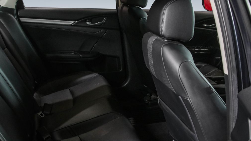 Honda Civic Touring 2019 d&rsquo;occasion à vendre - 24
