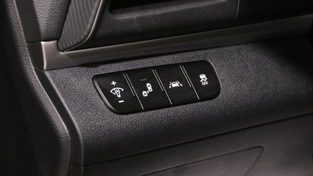 Hyundai Elantra Preferred 2019 d&rsquo;occasion à vendre - 12