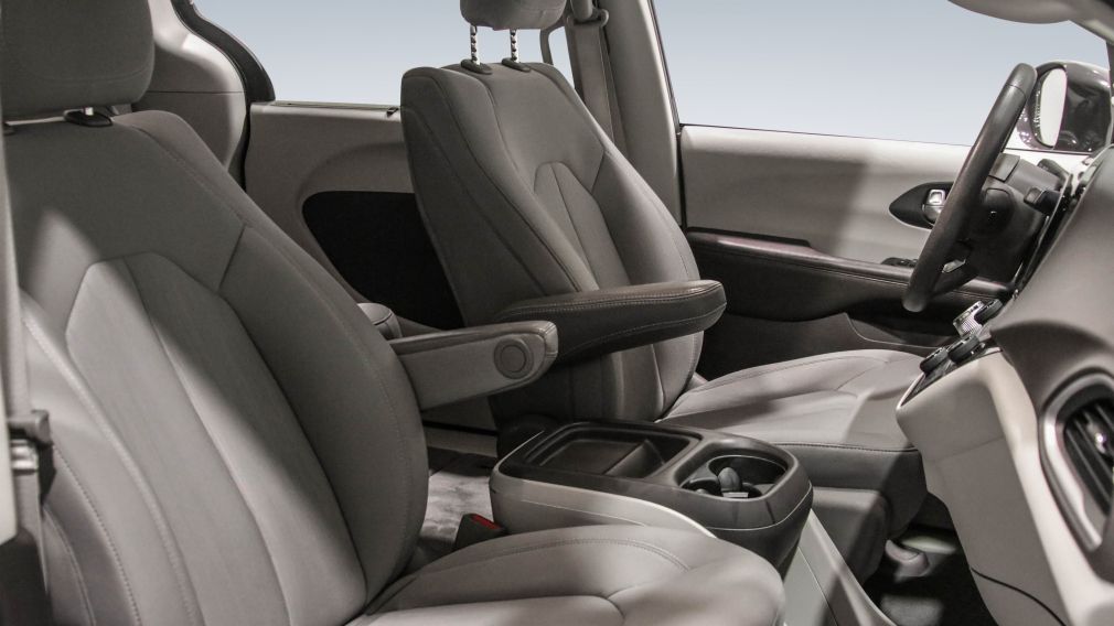 Chrysler Pacifica Touring 2020 d&rsquo;occasion à vendre - 25