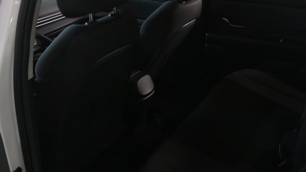 Hyundai Elantra Preferred 2021 d&rsquo;occasion à vendre - 19