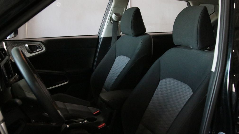 Kia Soul LX 2023 d&rsquo;occasion à vendre - 8