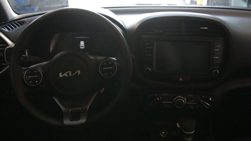 Kia Soul LX 2023 d&rsquo;occasion à vendre - 10