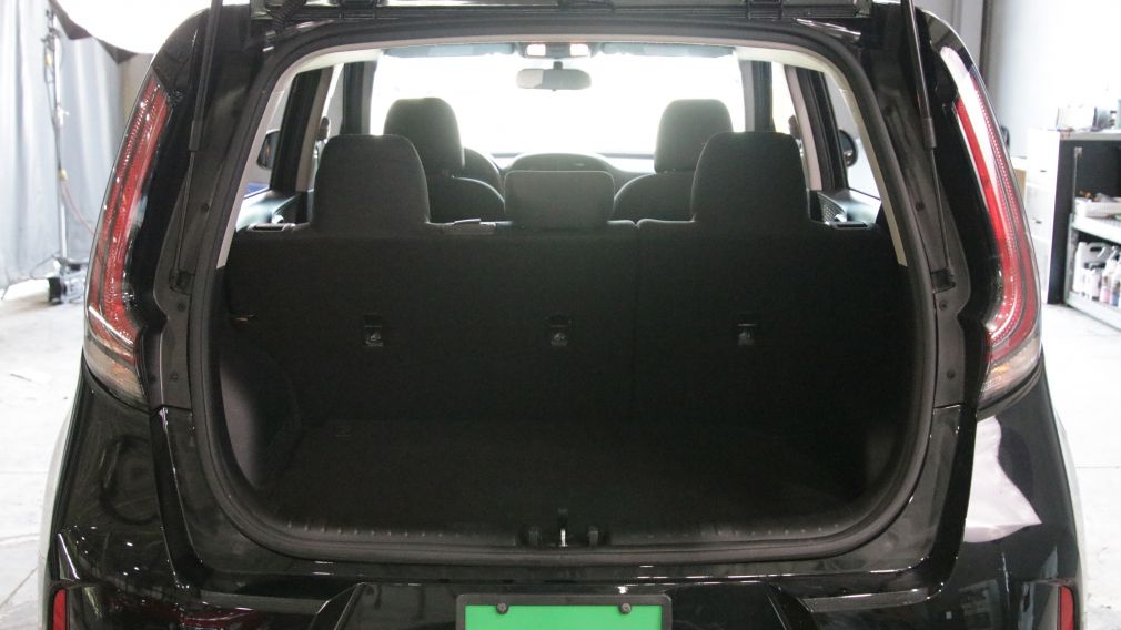 Kia Soul LX 2023 d&rsquo;occasion à vendre - 19