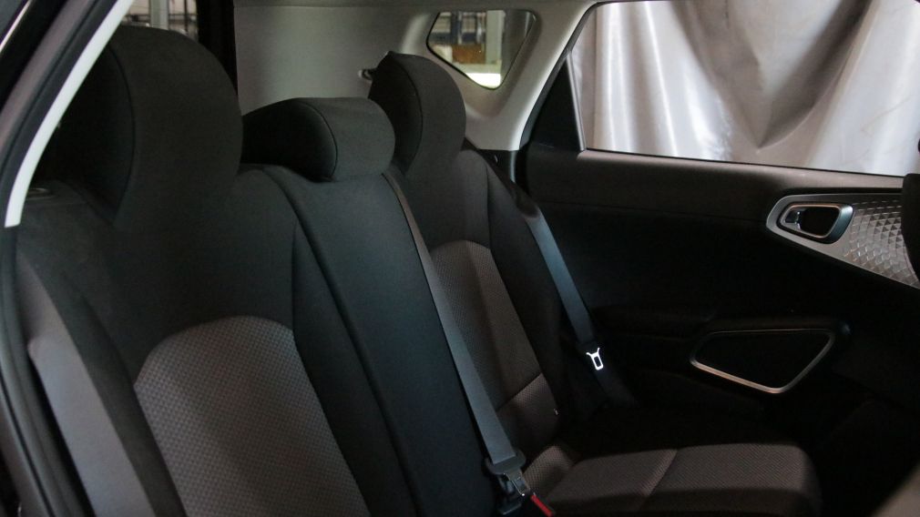 Kia Soul LX 2023 d&rsquo;occasion à vendre - 20