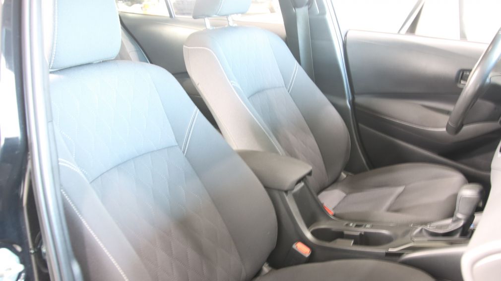 Toyota Corolla Hybrid LE 2023 d&rsquo;occasion à vendre - 31