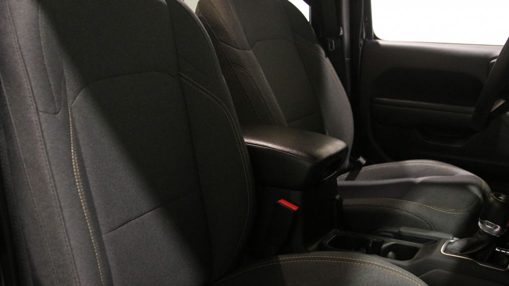 Jeep Wrangler Willys 2024 d&rsquo;occasion à vendre - 23