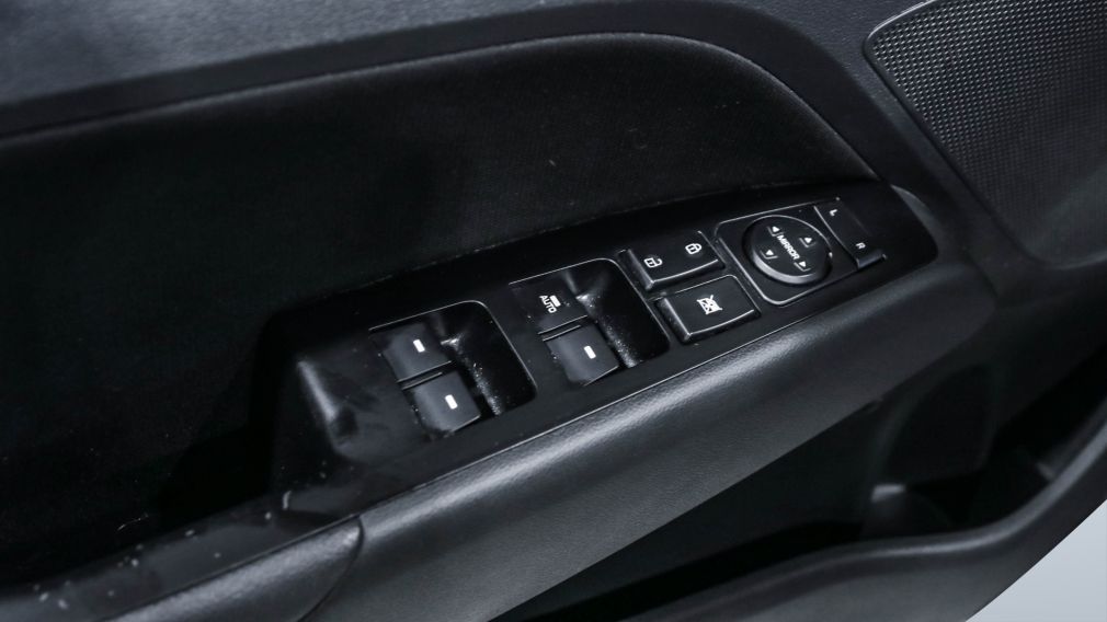 Hyundai Elantra Preferred 2020 d&rsquo;occasion à vendre - 10