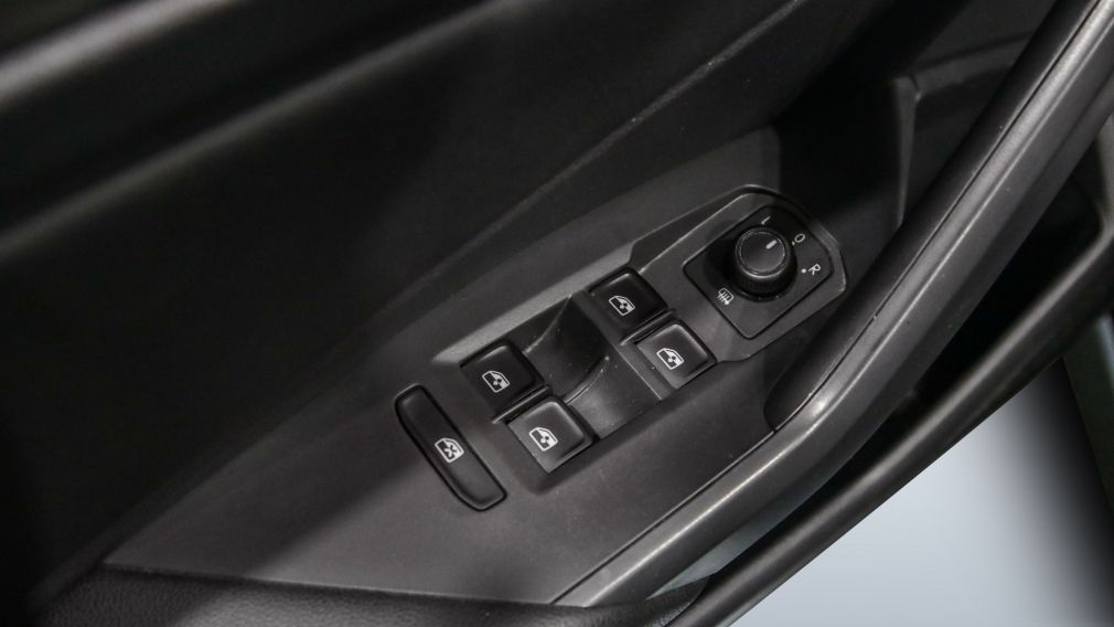 Volkswagen Jetta Execline 2019 d&rsquo;occasion à vendre - 14