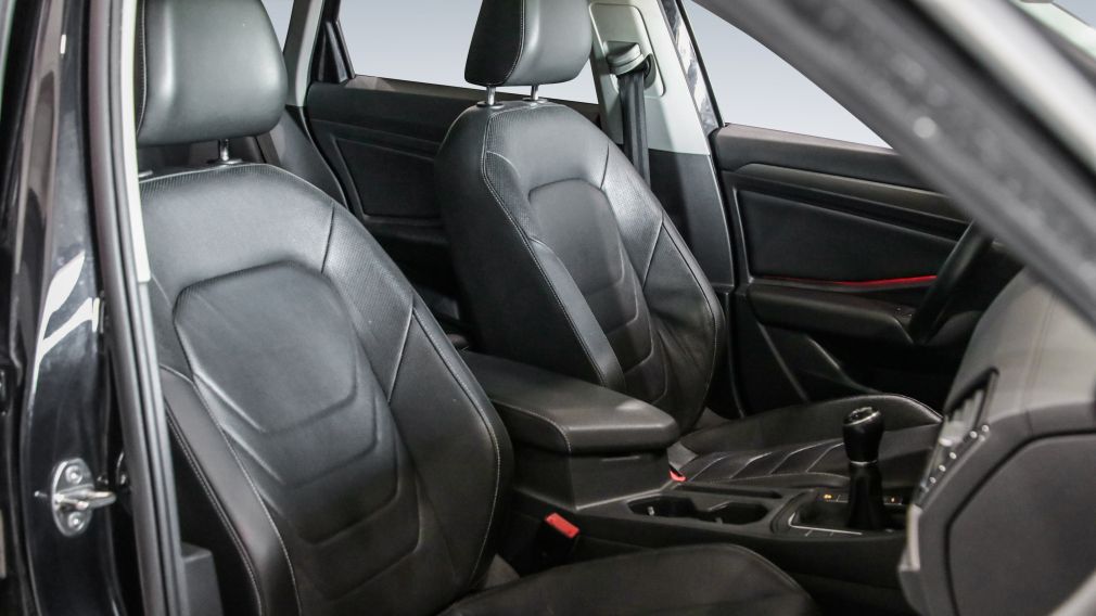 Volkswagen Jetta Execline 2019 d&rsquo;occasion à vendre - 25