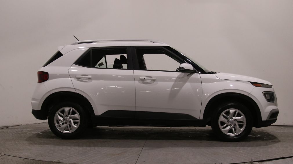 Hyundai Venue Preferred 2023 d&rsquo;occasion à vendre - 8