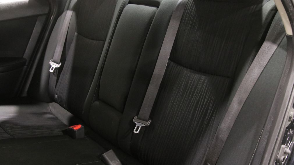 Nissan Sentra SV 2019 d&rsquo;occasion à vendre - 23