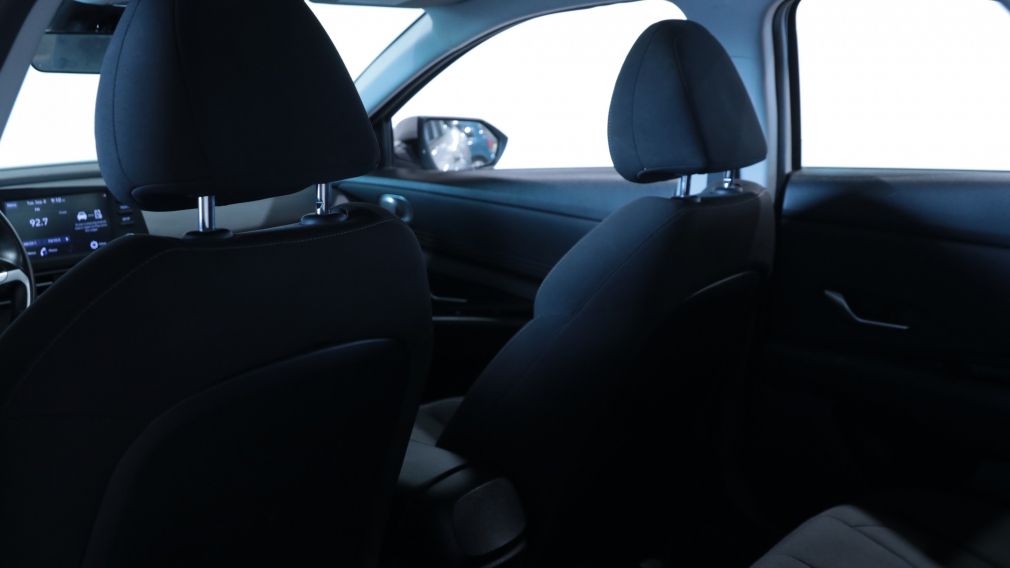 Hyundai Elantra Preferred 2022 d&rsquo;occasion à vendre - 17