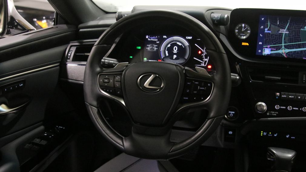 Lexus ES300H ES 300h 2024 d&rsquo;occasion à vendre - 1