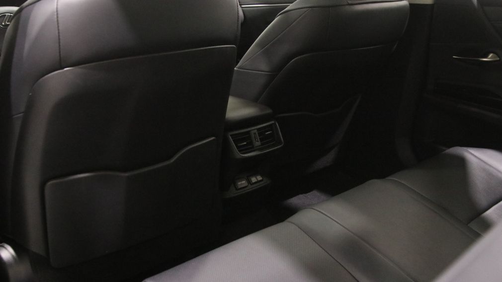 Lexus ES300H ES 300h 2024 d&rsquo;occasion à vendre - 8