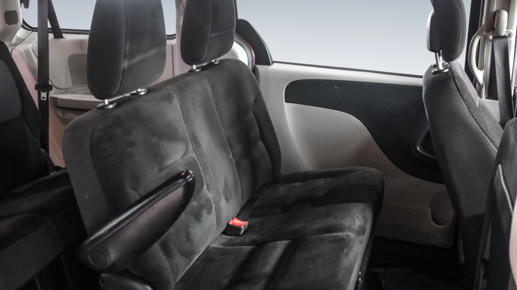 Dodge GR Caravan Canada Value Package 2019 d&rsquo;occasion à vendre - 23