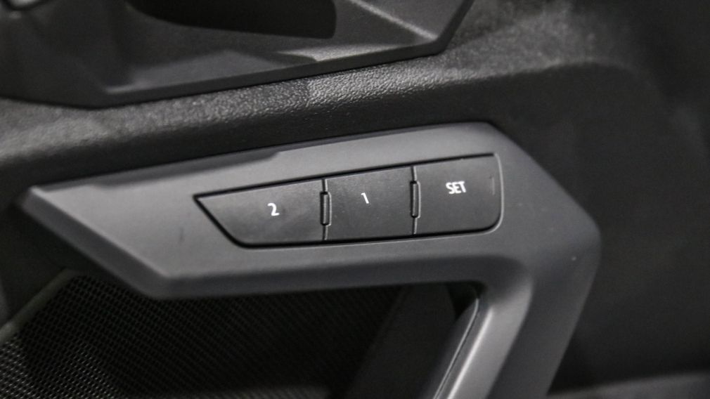 Audi A3 Technik 2023 d&rsquo;occasion à vendre - 13