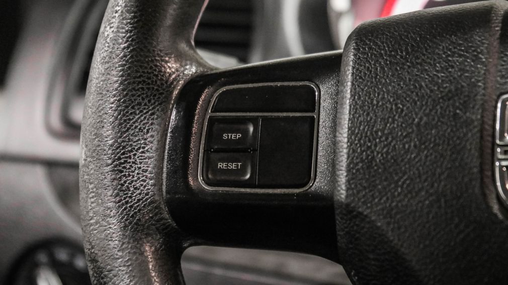 Dodge GR Caravan Canada Value Package 2019 d&rsquo;occasion à vendre - 14
