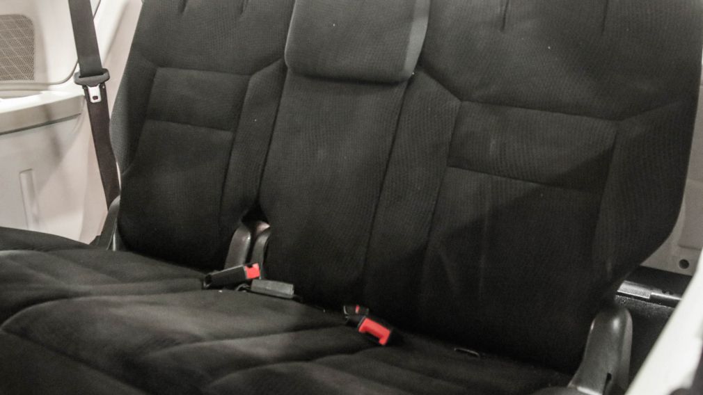 Dodge GR Caravan Canada Value Package 2019 d&rsquo;occasion à vendre - 22