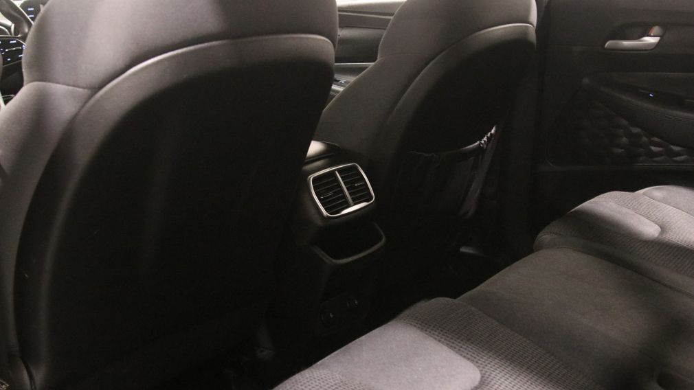Hyundai Santa Fe Essential 2019 d&rsquo;occasion à vendre - 18