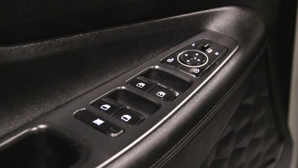 Hyundai Santa Fe Essential 2019 d&rsquo;occasion à vendre - 11