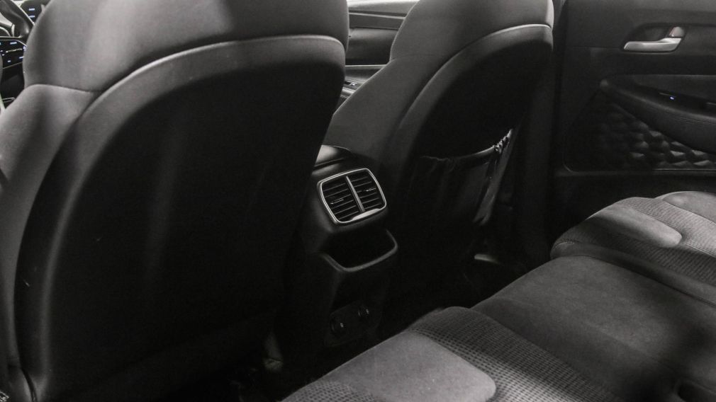 Hyundai Santa Fe Essential 2019 d&rsquo;occasion à vendre - 18