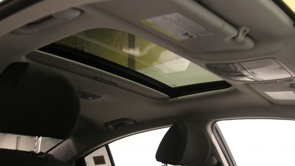 Hyundai Elantra Preferred w/Sun & Safety Package 2020 d&rsquo;occasion à vendre - 26