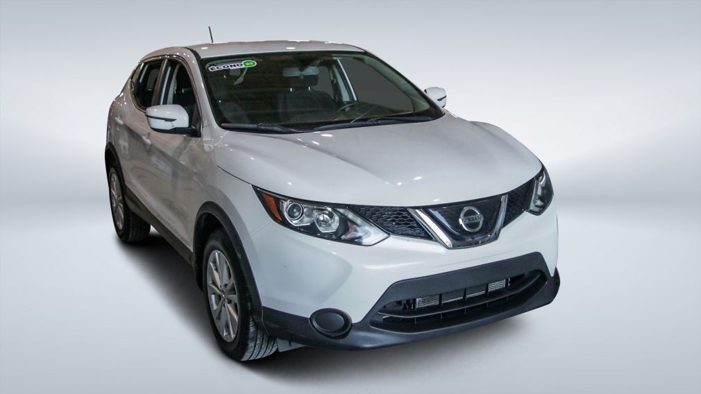 Nissan Qashqai S